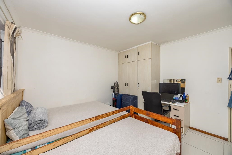 2 Bedroom Property for Sale in Table View Western Cape